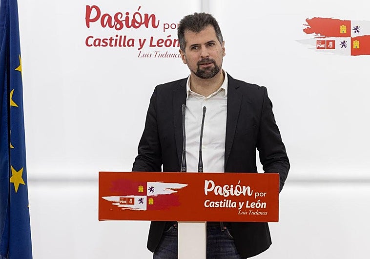 Tudanca pide al PSOE proteger a las víctimas y «actuar hasta el final»: «Hoy no bastan palabras»